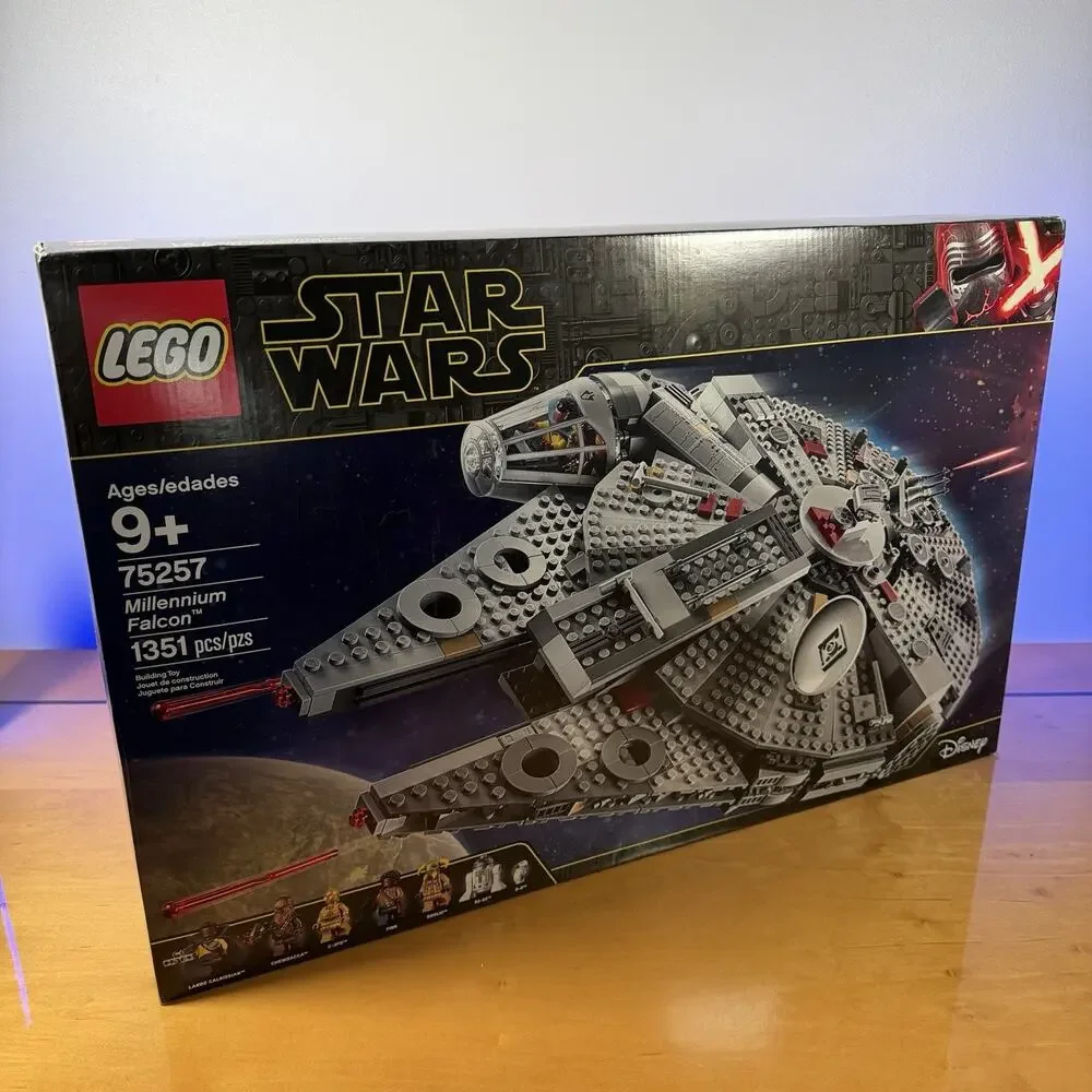 75257 Millenium Falcon Star Wars Lego